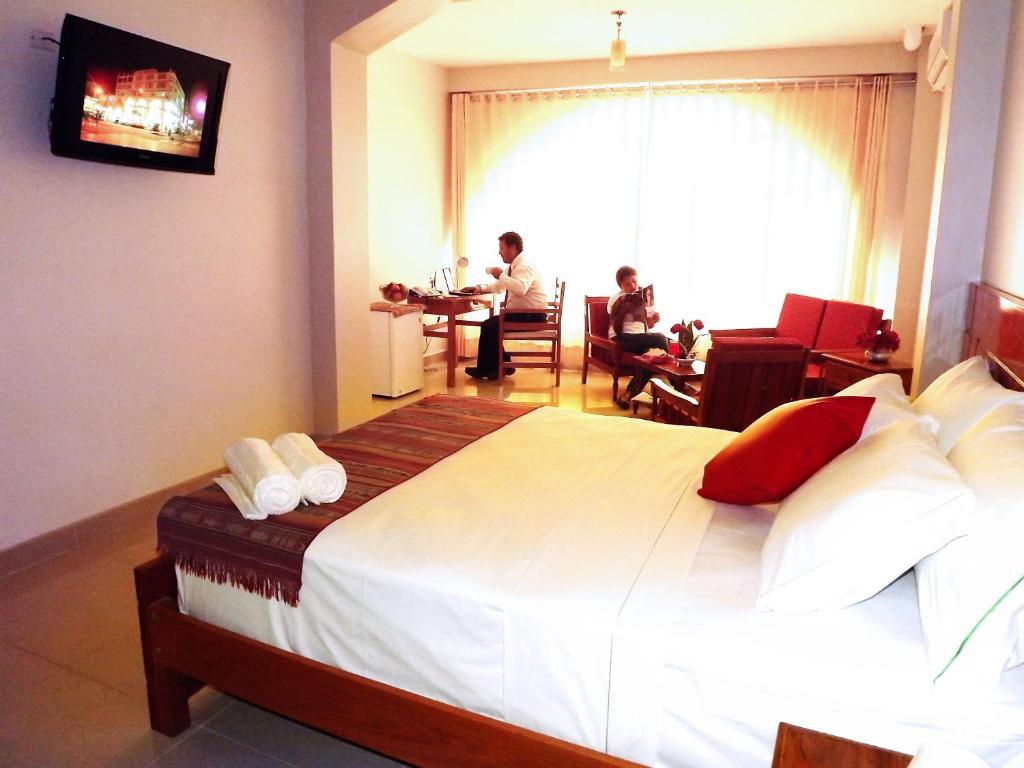 Del Castillo Plaza Hotel Pucallpa Room photo